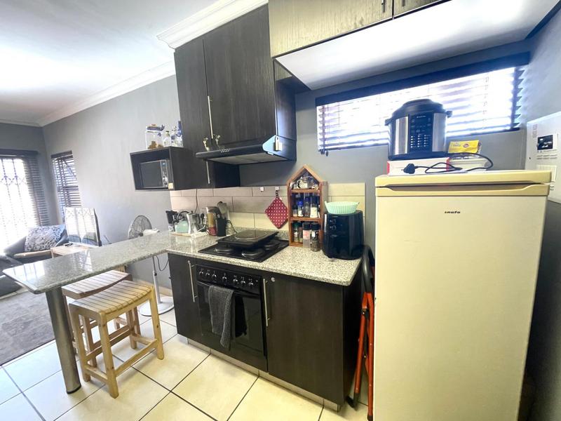 To Let 2 Bedroom Property for Rent in Die Bult North West